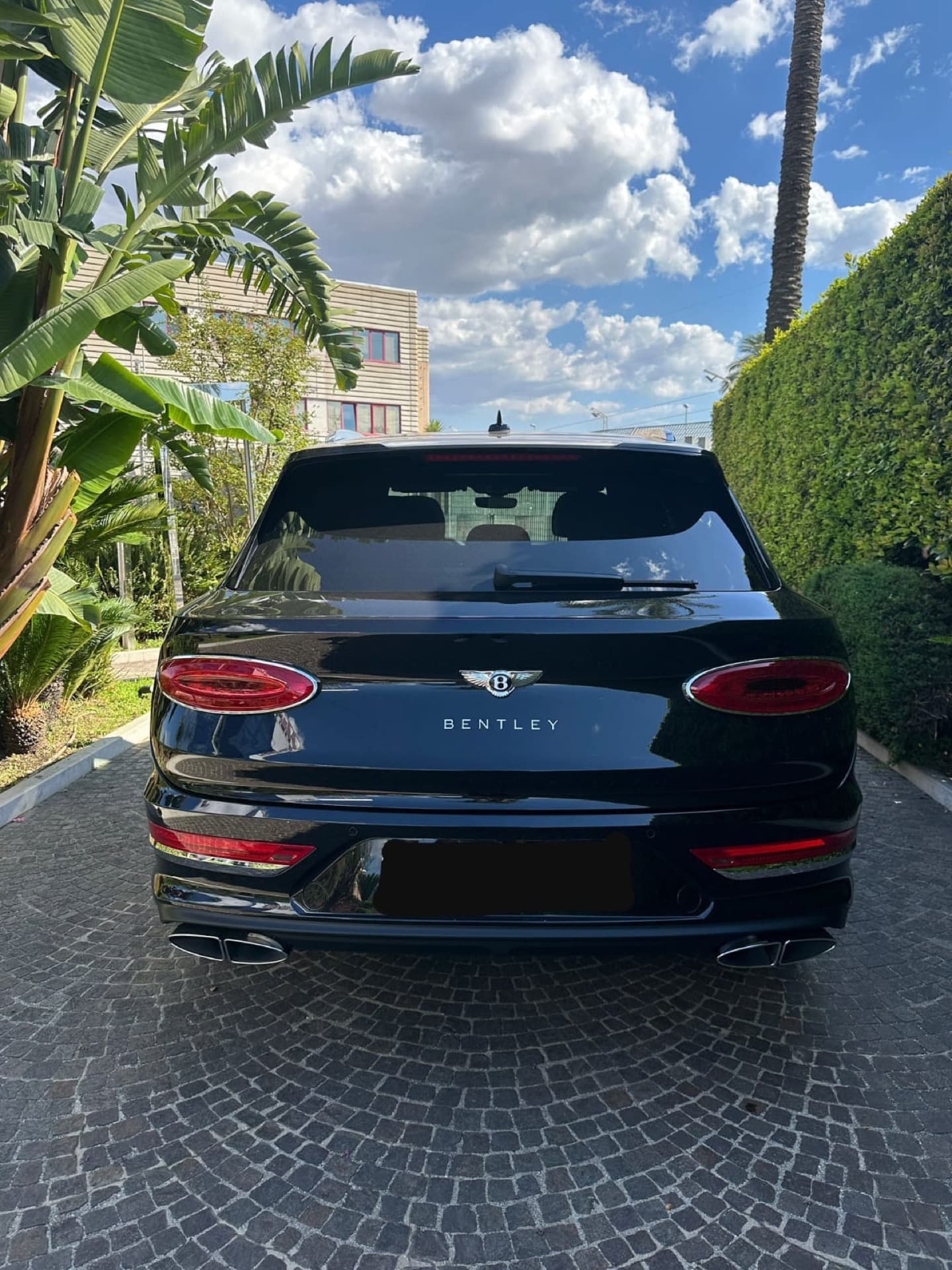Bentley Bentayga: photo 2