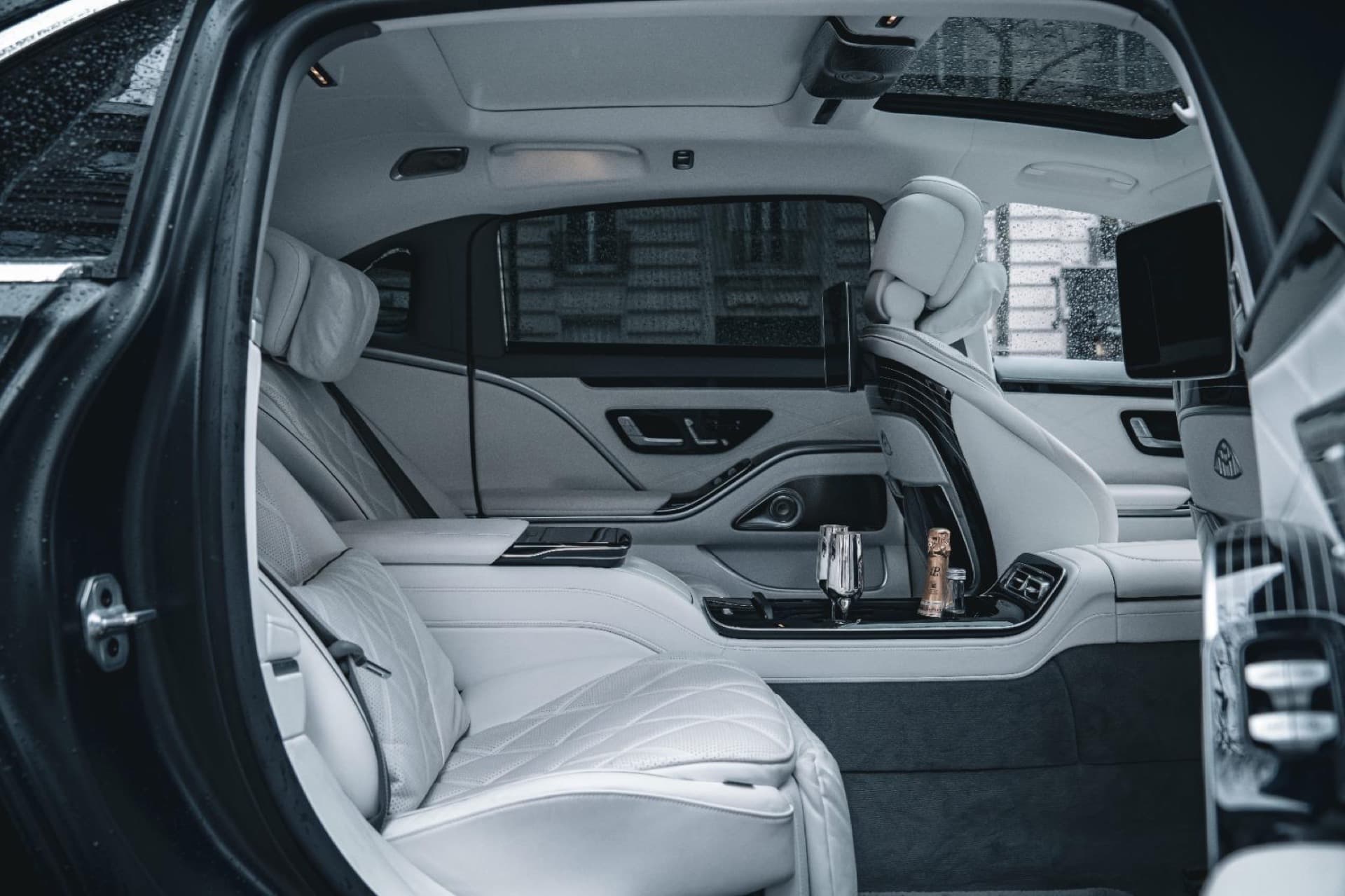Mercedes-Maybach S-Class: photo 5
